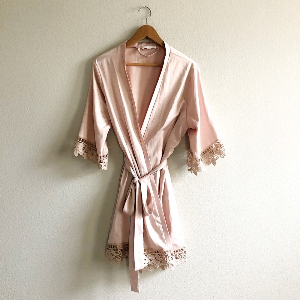 LeROSE - lace robe